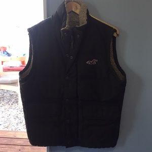Mens hollister sherpa lined vest